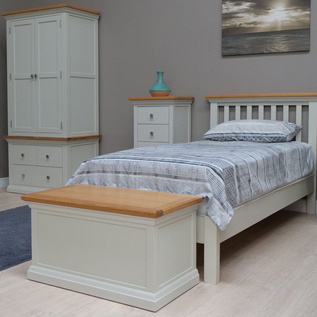 Cotswold Collection Only Oak Furniture Free Delivery