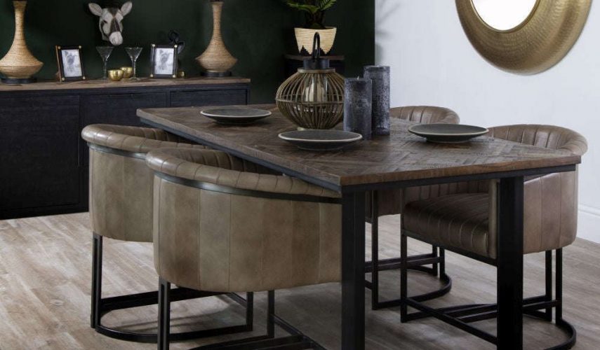 Choosing The Best Dining Table Shape For Your Home - Only Oak