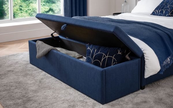 sorrento blue blanket box open roomset