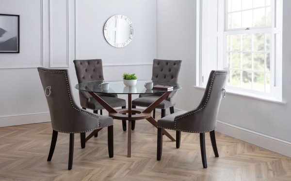 veneto chairs chelsea large table roomset